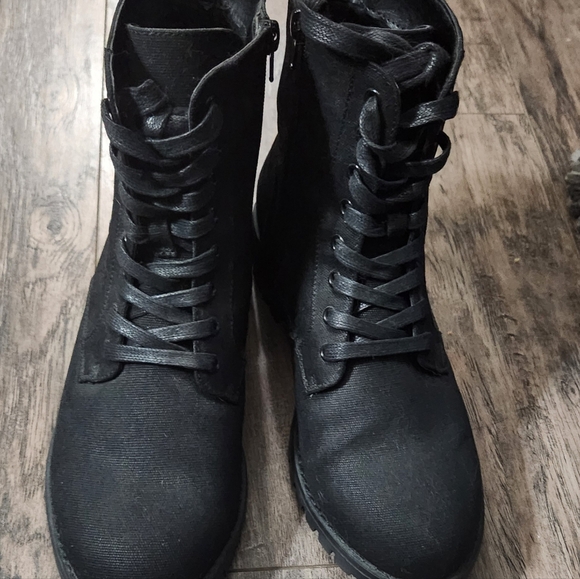 Boots - Picture 2 of 2